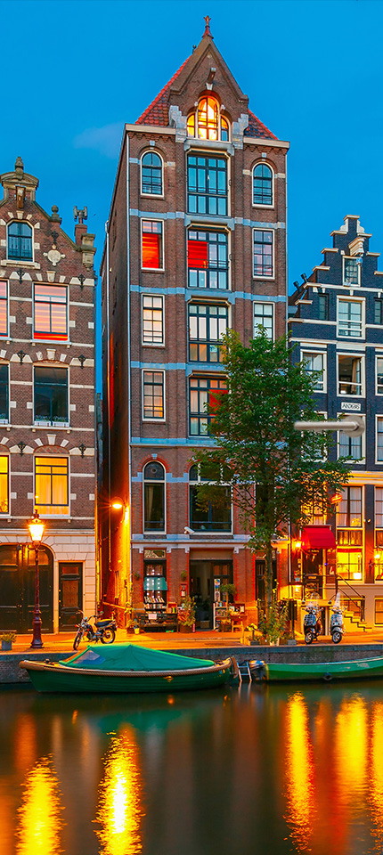 Amsterdamse grachtenpanden deursticker poster modern stijlvol plakkers