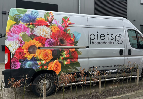 autobelettering autobestickering leeuwarden friesland sneek drachten joure lemmer wolvega lekkum deinum britsum heerenveen