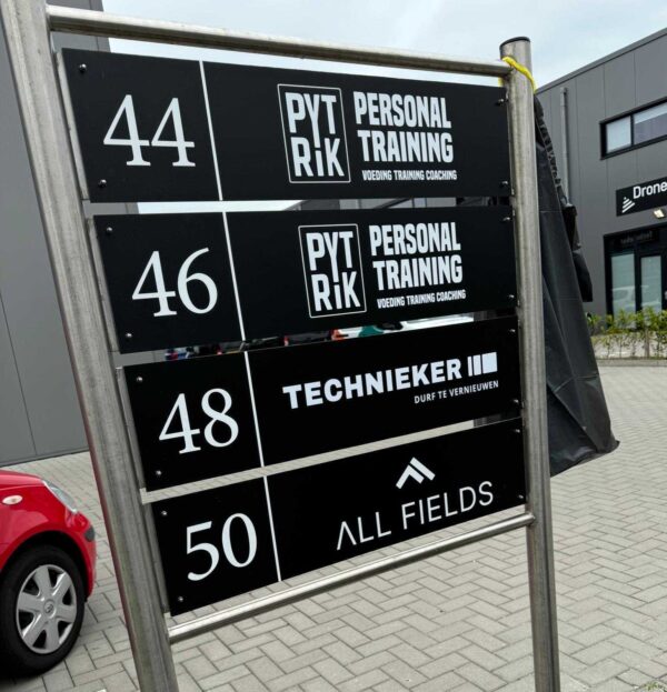 reclameborden-friesland-plakkers-ondernemers-entrepeneurs